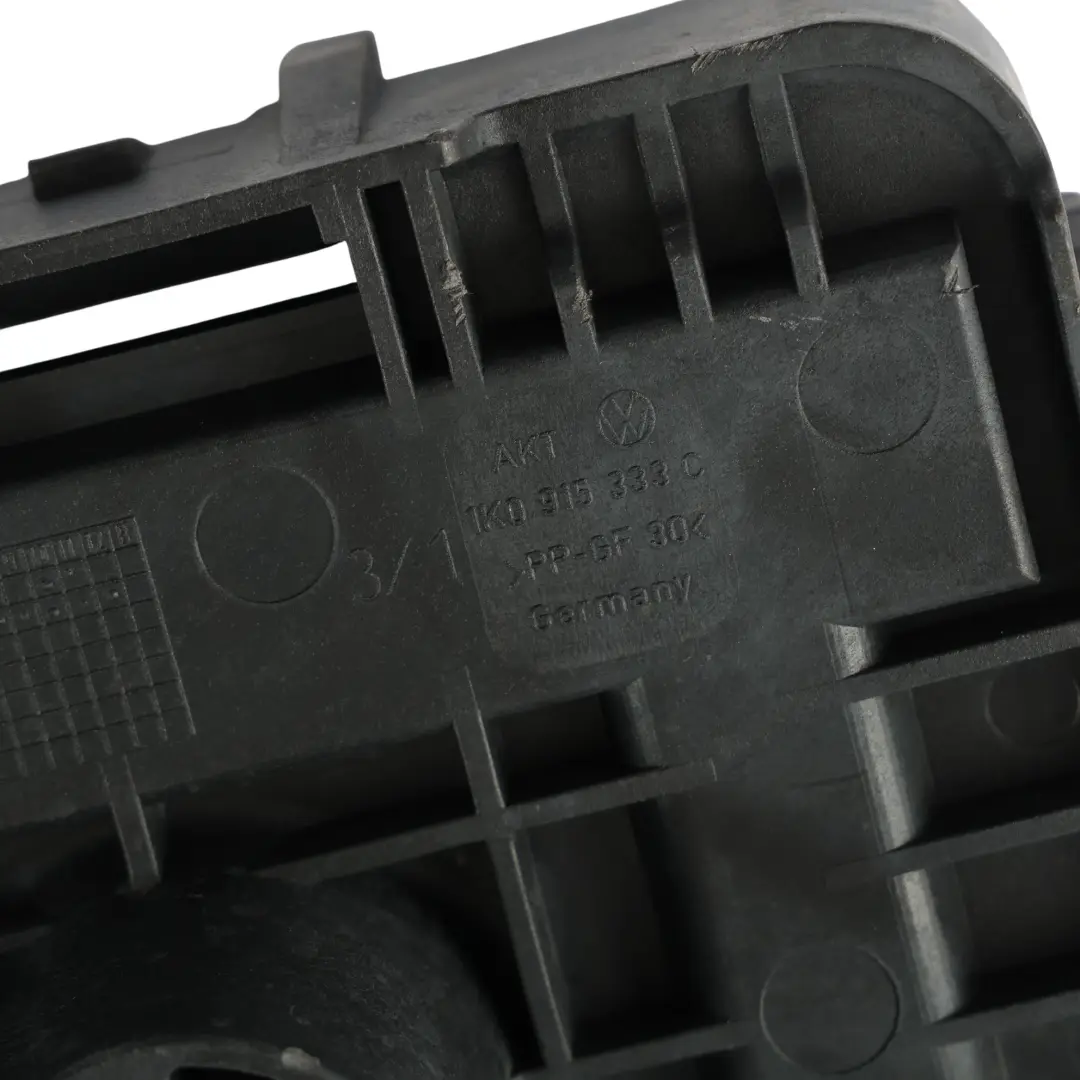 Mk5 Audi A3 8P Support Bac Batterie pour Volkswagen Golf à propos du numéro de pièce 1K0915333C Volkswagen Golf Mk5 Audi A3 8P Support Bac Batterie - SKU 1K0915333C-1 - Numéro de pièce 1K0915333C