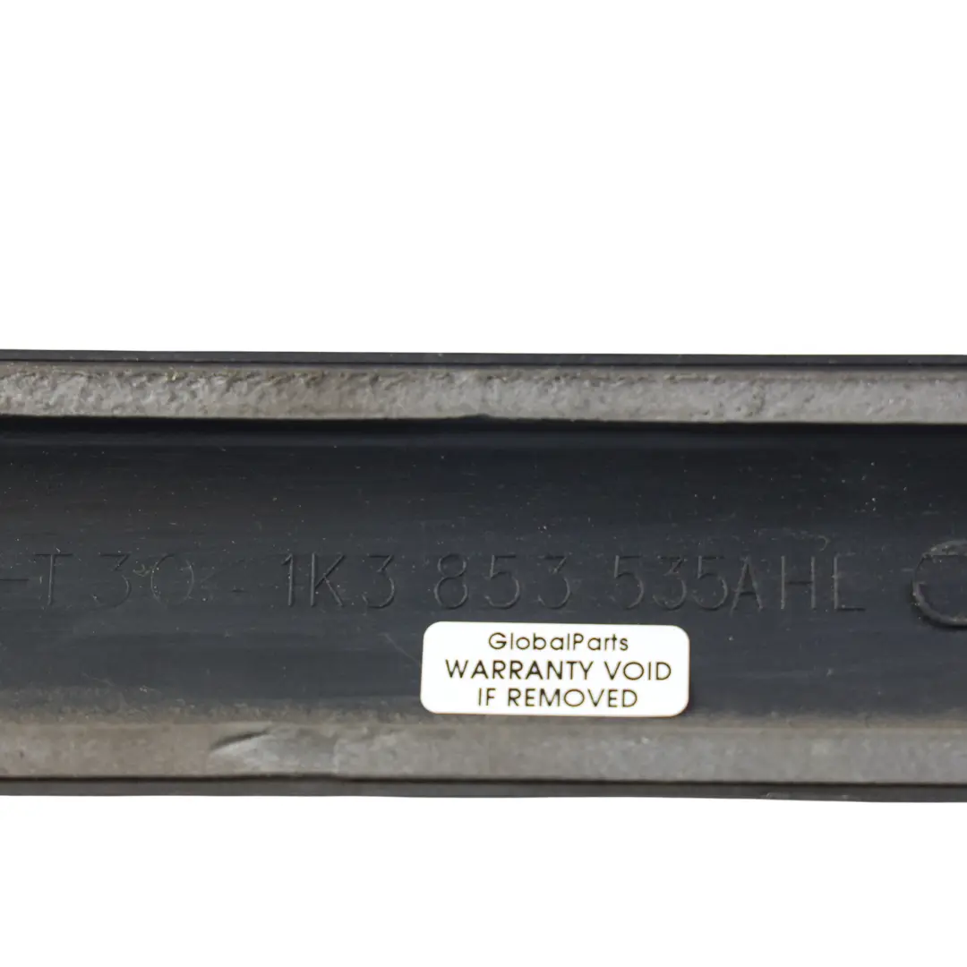 Mk5 3Dr Pannello Posteriore Modanatura Sinistra Nero Magic C9Z per Volkswagen Golf con numero di parte 1K3853535A Volkswagen Golf Mk5 3Dr Pannello Posteriore Modanatura Sinistra Nero Magic C9Z - SKU 1K3853535A-BLM - Numero di parte 1K3853535A