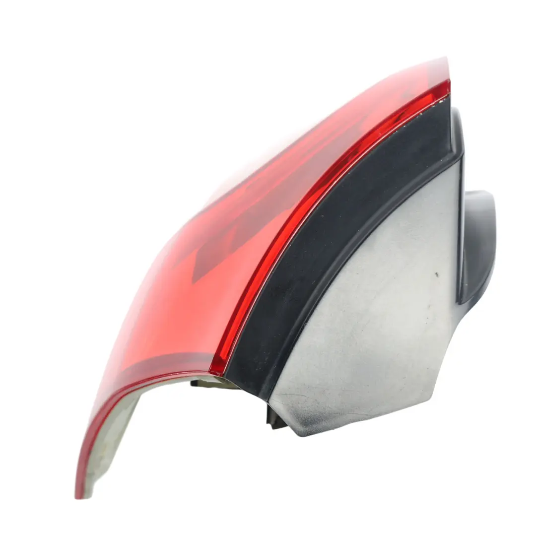 Mk5 1K Tail Light Outer Lamp Rear Right O/S to Volkswagen Golf with Part number 1K6945096N Volkswagen Golf Mk5 1K Tail Light Outer Lamp Rear Right O/S - SKU 1K6945096N - Part number 1K6945096N