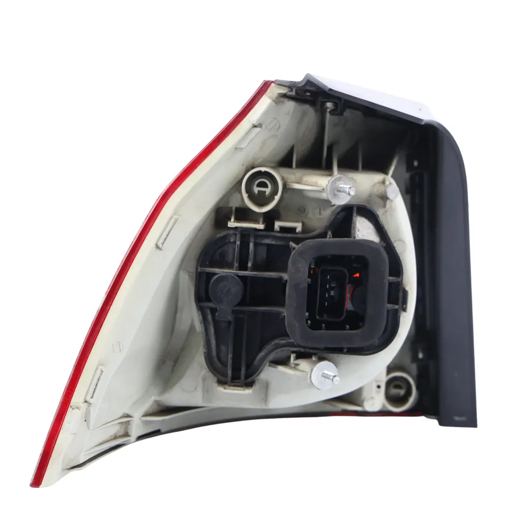 Volkswagen Golf Mk5 1K Tail Light Outer Lamp Rear Right O/S - SKU 1K6945096N - Part number 1K6945096N