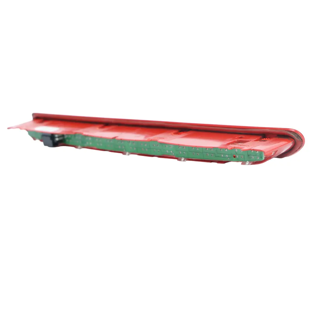 1K Tiguan 5N Terza Luce Stop Alta per Volkswagen Passat B7 Golf con numero di parte 1K6945097A Volkswagen Passat B7 Golf 1K Tiguan 5N Terza Luce Stop Alta - SKU 1K6945097A-1 - Numero di parte 1K6945097A