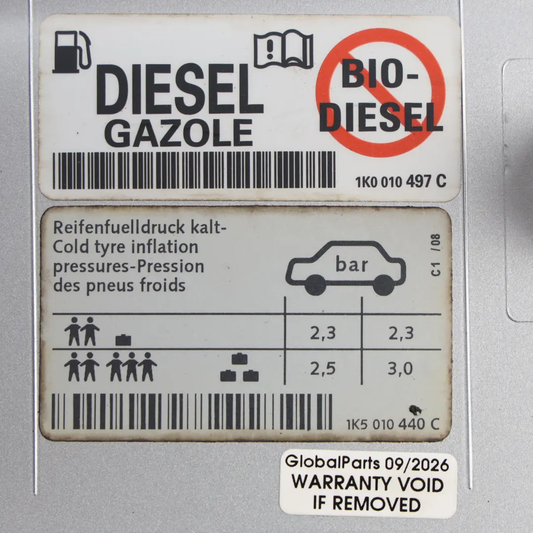 Volkswagen Golf Mk6 Variant Sportello Carburante Argento Metallizzato A7W - SKU 1K9809857B-RES - Numero di parte 1K9809857B