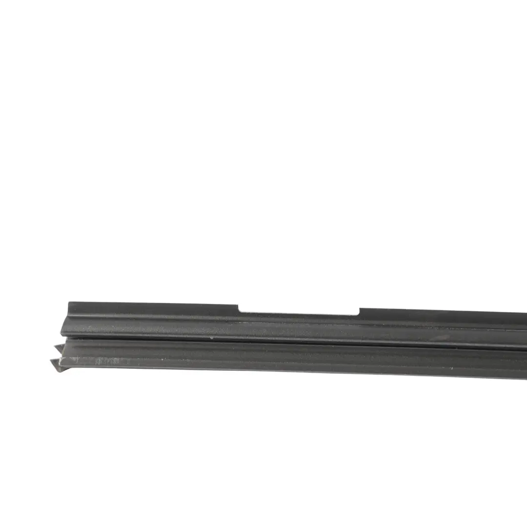 Mk5 Mk6 Variant Door Window Seal Rear Right O/S to Volkswagen Golf with Part number 1K9839480 Volkswagen Golf Mk5 Mk6 Variant Door Window Seal Rear Right O/S - SKU 1K9839480 - Part number 1K9839480