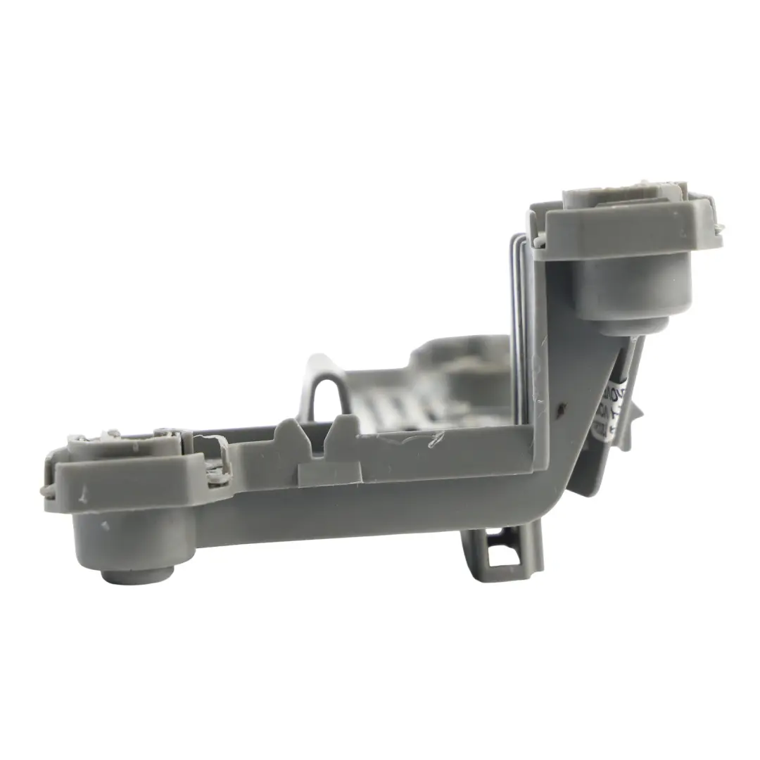 Portalampada Faro Posteriore Sinistro per Volkswagen Golf Variant AJ5 con numero di parte 1K9945257 Volkswagen Golf Variant AJ5 Portalampada Faro Posteriore Sinistro - SKU 1K9945257 - Numero di parte 1K9945257
