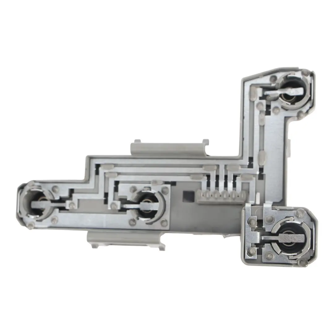 Portalampada Fanale Posteriore Destro per Volkswagen Golf Variant AJ5 con numero di parte 1K9945258 Volkswagen Golf Variant AJ5 Portalampada Fanale Posteriore Destro - SKU 1K9945258 - Numero di parte 1K9945258