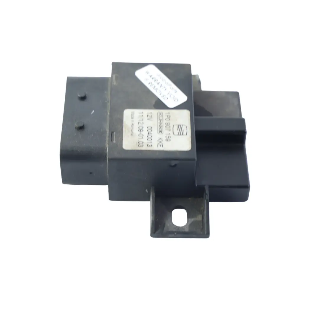 1P Mk2 Engine Sound Control Unit Module ECU to Seat Leon Cupra with Part number 1P0907159 Seat Leon Cupra 1P Mk2 Engine Sound Control Unit Module ECU - SKU 1P0907159 - Part number 1P0907159