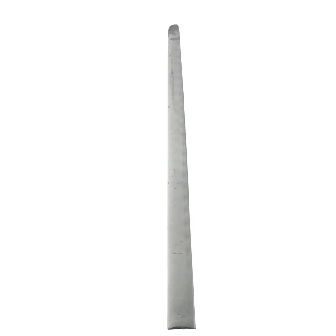 2K Modanatura Porta Anteriore Destra Nero Satinato per Volkswagen Caddy Maxi con numero di parte 1T0853516E Volkswagen Caddy Maxi 2K Modanatura Porta Anteriore Destra Nero Satinato - SKU 1T0853516E - Numero di parte 1T0853516E