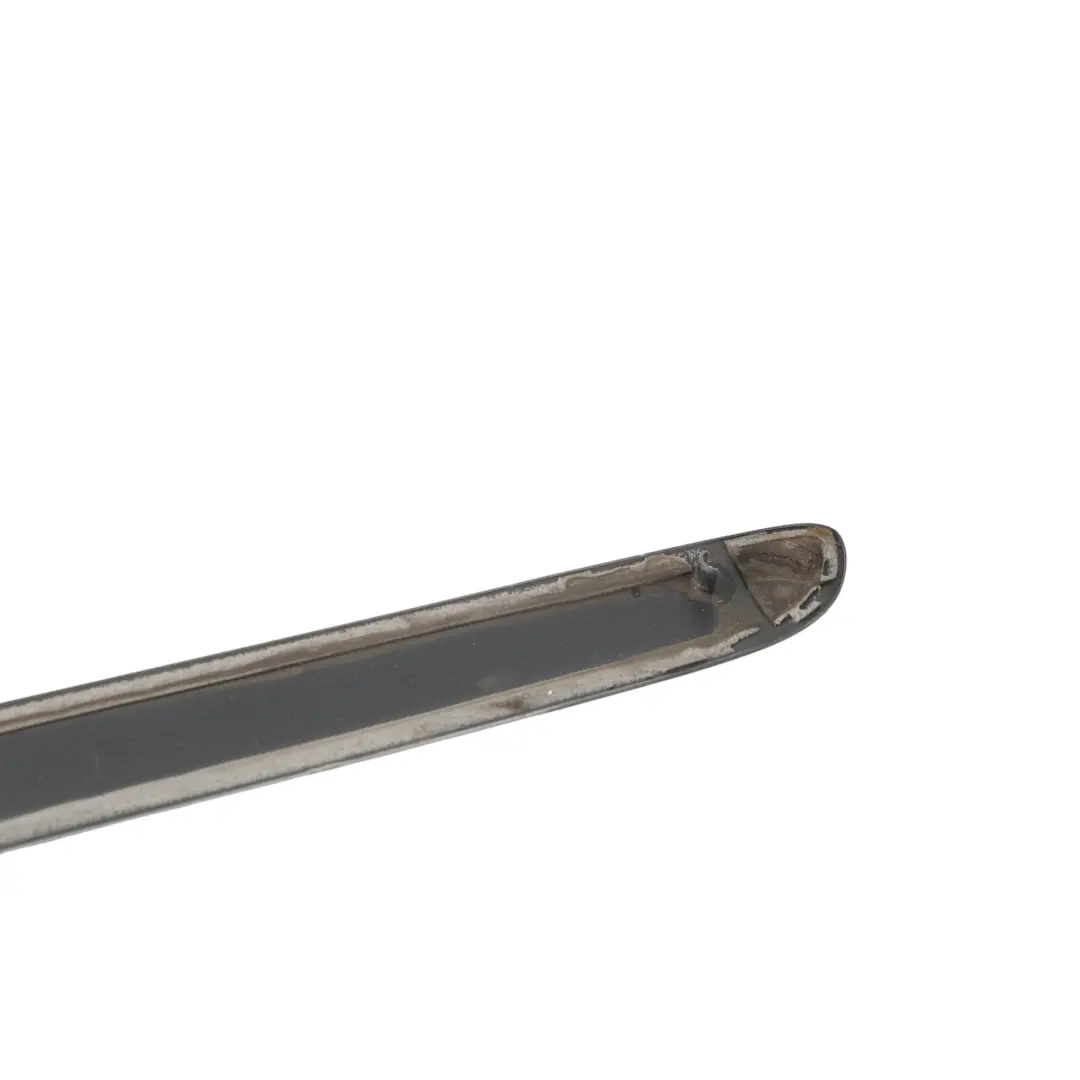 2K Modanatura Porta Anteriore Destra Nero Satinato per Volkswagen Caddy Maxi con numero di parte 1T0853516E Volkswagen Caddy Maxi 2K Modanatura Porta Anteriore Destra Nero Satinato - SKU 1T0853516E - Numero di parte 1T0853516E