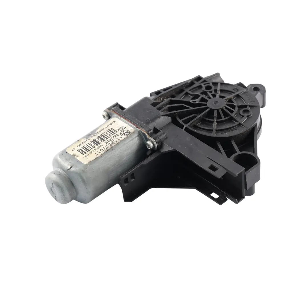 Mk2 VW Touran Window Lifter Motor Front Right Door O/S to Skoda Octavia with Part number 1T0959701T Skoda Octavia Mk2 VW Touran Window Lifter Motor Front Right Door O/S - SKU 1T0959701T-1 - Part number 1T0959701T