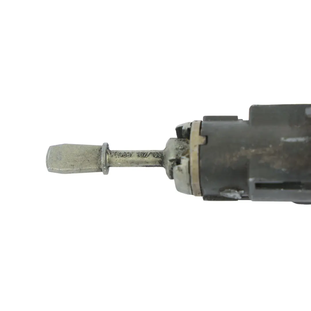 Zamek Klamki Drzwi Przód Prawy do Volkswagen Golf GTI 1J o numerze 1U0837168 Volkswagen Golf GTI 1J Zamek Klamki Drzwi Przód Prawy - SKU 1U0837168A - Numer Części 1U0837168