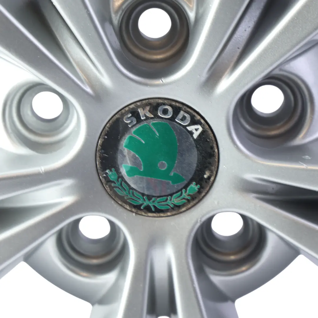 Mk2 Silver Wheel Alloy Rim 18" 7.5J ET:51 to Skoda Octavia RS with Part number 1Z0601025AD Skoda Octavia RS Mk2 Silver Wheel Alloy Rim 18" 7.5J ET:51 - SKU 1Z0601025AD-2 - Part number 1Z0601025AD