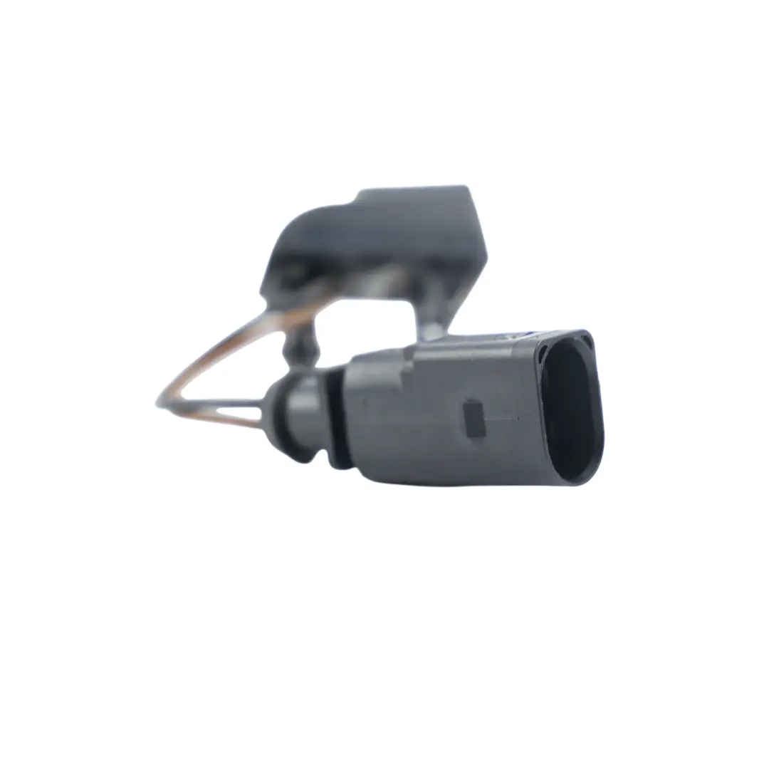 Mk3 Kamiq Windscreen Washer Nozzle Spray Jet to Skoda Octavia with Part number 1Z0955985 Skoda Octavia Mk3 Kamiq Windscreen Washer Nozzle Spray Jet - SKU 1Z0955985-1 - Part number 1Z0955985