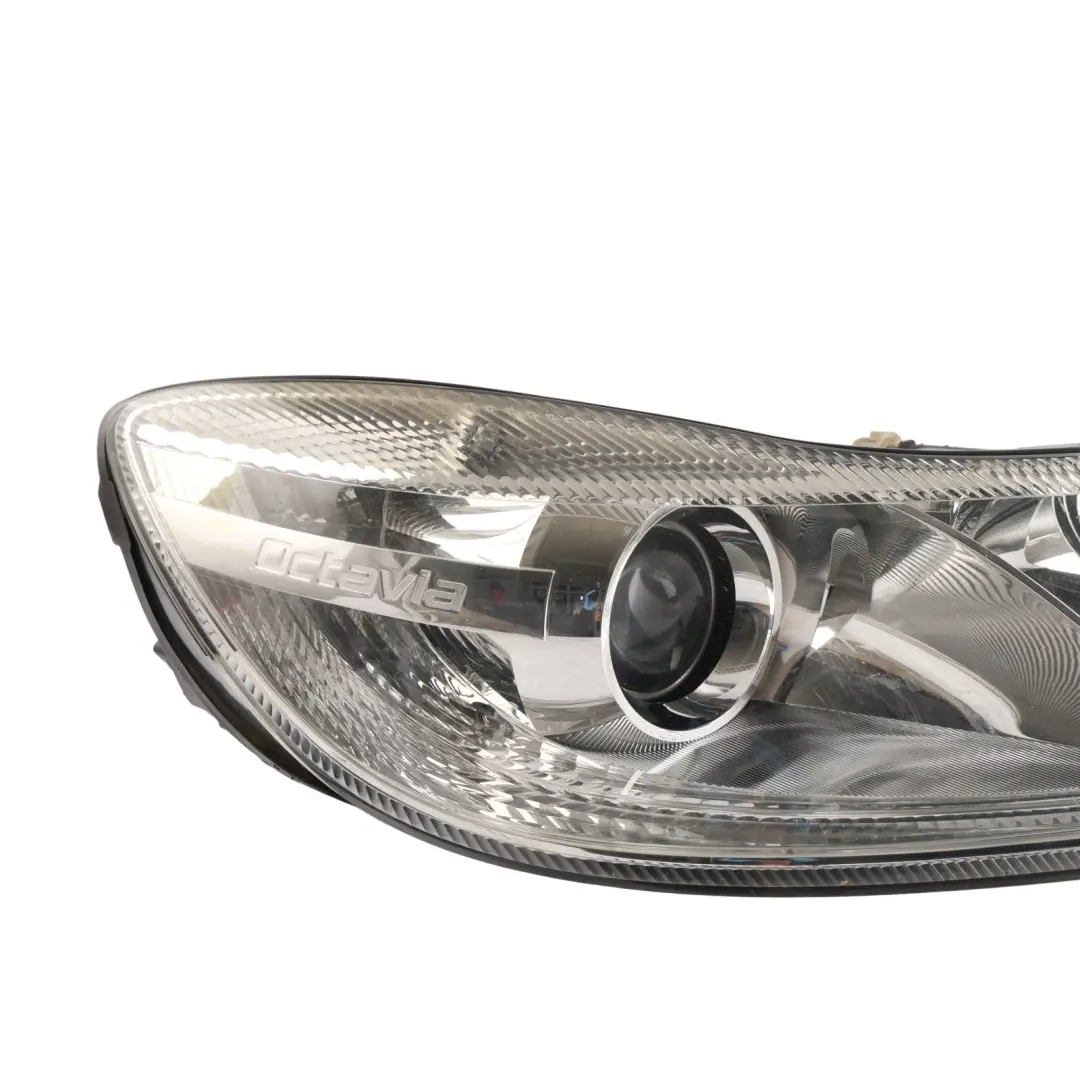 Skoda Octavia Mk2 Front Headlight Headlamp Light Lamp Right O/S - SKU 1Z2941018P-1 - Part number 1Z2941018P