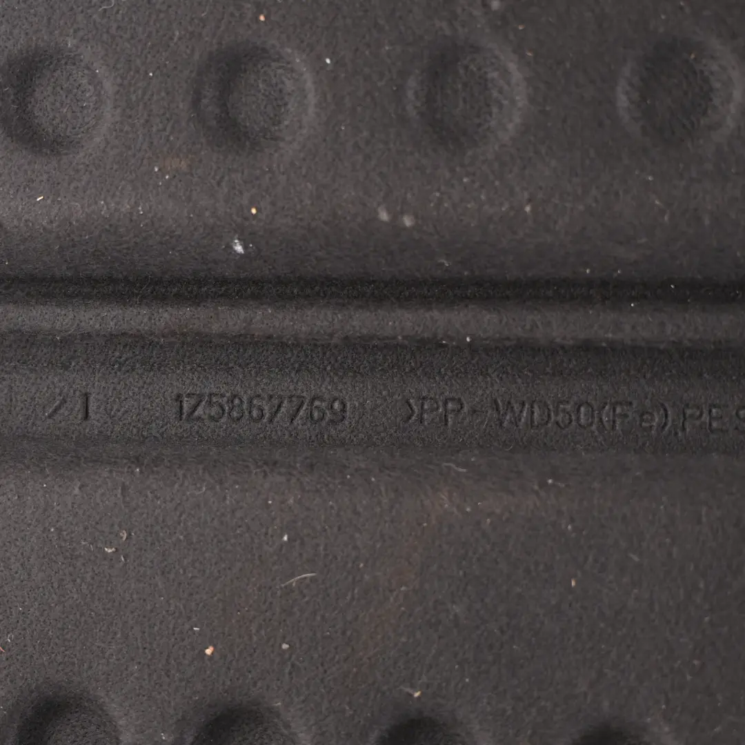 Mk2 Rear Boot Trunk Parcel Shelf Cover Panel to Skoda Octavia with Part number 1Z5867769 Skoda Octavia Mk2 Rear Boot Trunk Parcel Shelf Cover Panel - SKU 1Z5867769-1 - Part number 1Z5867769