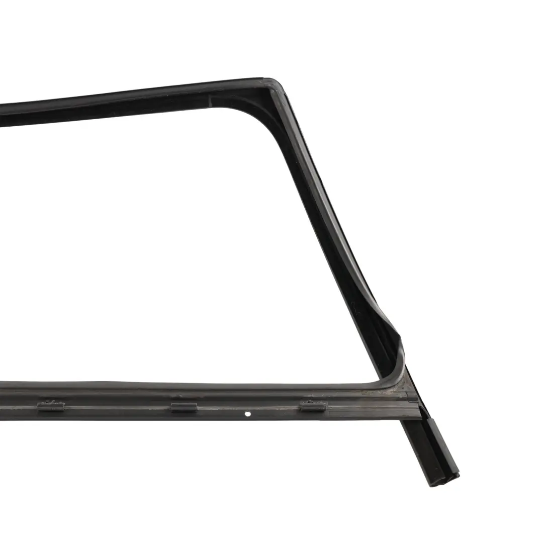 Mk2 Rear Door Fixed Glass Window Seal Gasket Left N/S to Skoda Octavia with Part number 1Z9845209G Skoda Octavia Mk2 Rear Door Fixed Glass Window Seal Gasket Left N/S - SKU 1Z9845209G - Part number 1Z9845209G