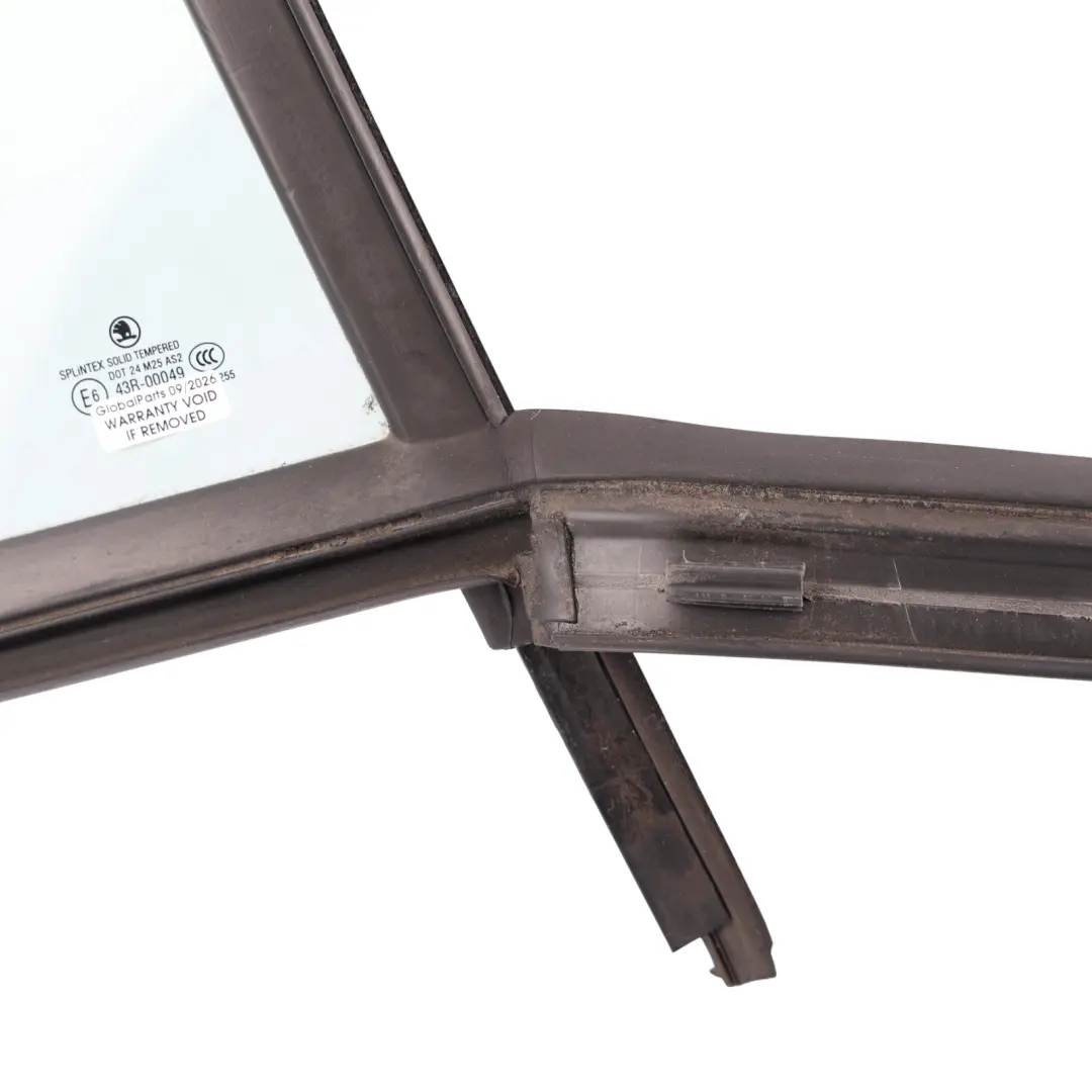 Mk2 Rear Door Fixed Glass Window Seal Gasket Left N/S to Skoda Octavia with Part number 1Z9845209G Skoda Octavia Mk2 Rear Door Fixed Glass Window Seal Gasket Left N/S - SKU 1Z9845209G - Part number 1Z9845209G