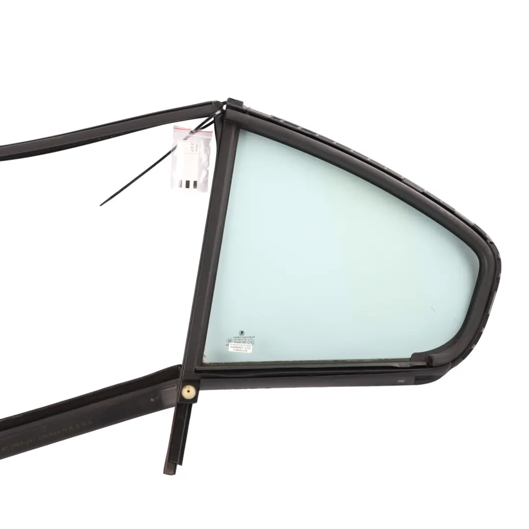 Mk2 Rear Door Fixed Glass Window Seal Gasket Left N/S to Skoda Octavia with Part number 1Z9845209G Skoda Octavia Mk2 Rear Door Fixed Glass Window Seal Gasket Left N/S - SKU 1Z9845209G - Part number 1Z9845209G