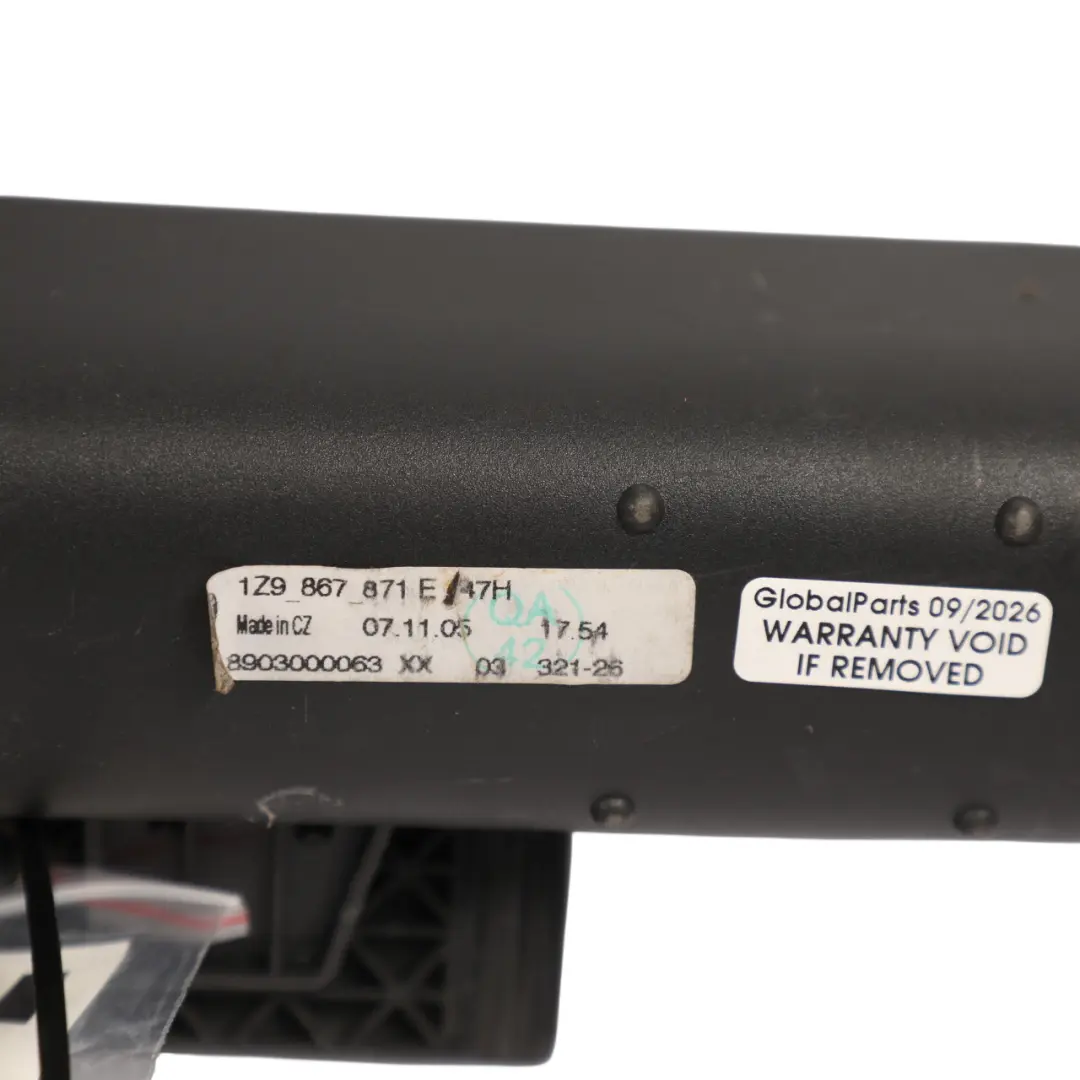 Skoda Octavia Mk2 Estate Parcel Shelf Load Cover Roller Blind - SKU 1Z9867871E - Part number 1Z9867871E