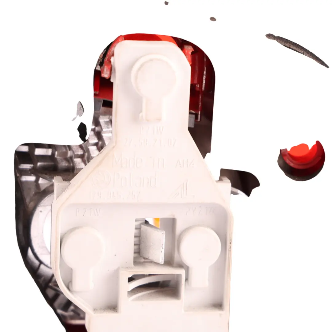 1Z Combi Rear Tail Light Lamp Left N/S Side to Skoda Octavia with Part number 1Z9945111B Skoda Octavia 1Z Combi Rear Tail Light Lamp Left N/S Side - SKU 1Z9945111B - Part number 1Z9945111B