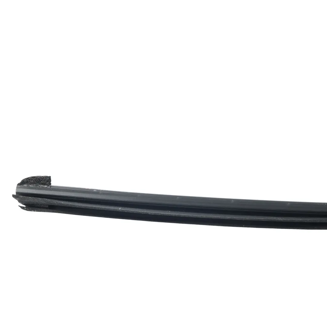 Mk8 Front Door Window Inner Seal Gasket Right O/S H1BB-A20570-AD to Ford Fiesta with Part number 2176906 Ford Fiesta Mk8 Front Door Window Inner Seal Gasket Right O/S H1BB-A20570-AD - SKU 2176906 - Part number 2176906