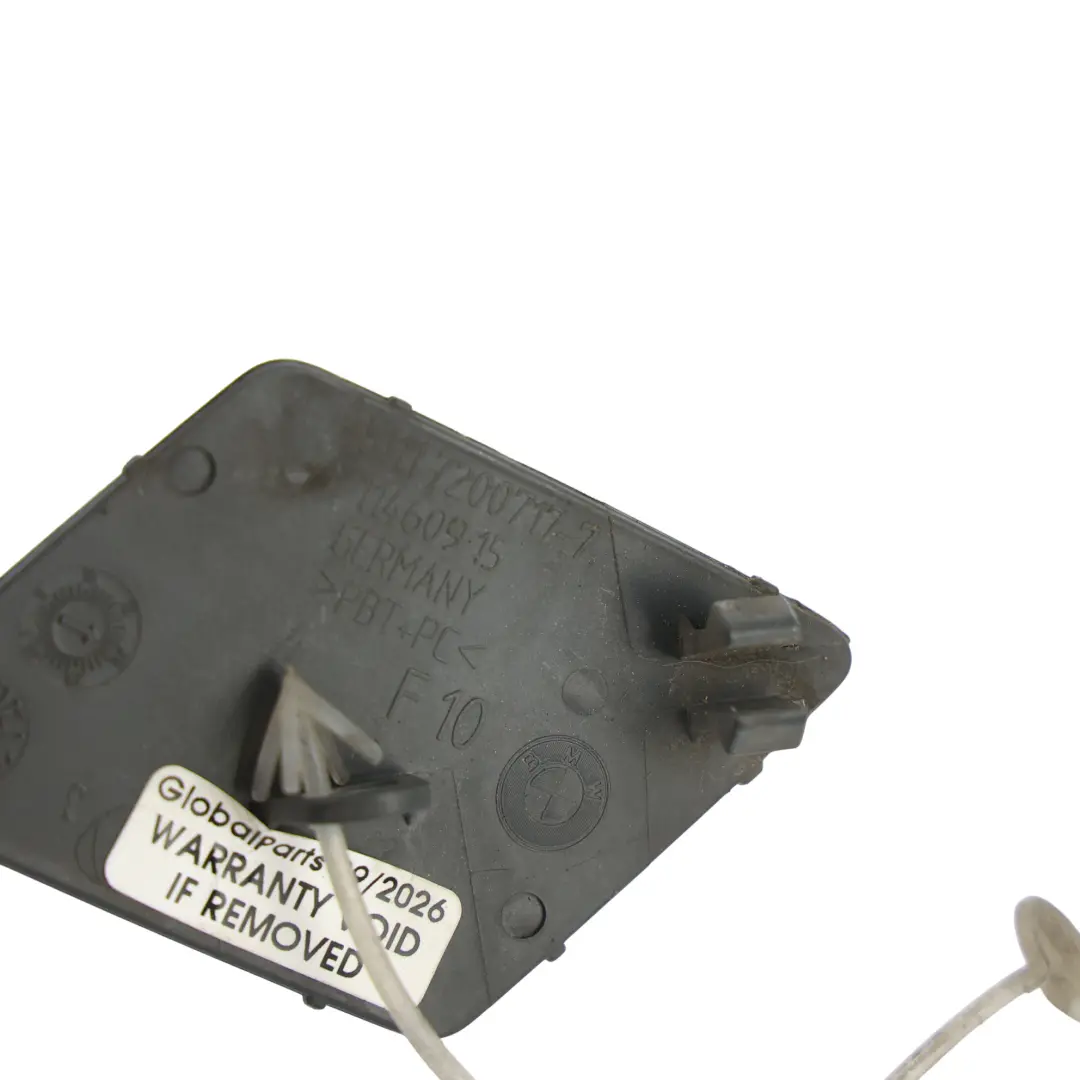 Copertura Gancio Traino Paraurti Anteriore Grigio B90 per BMW F10 F11 con numero di parte 2182402 BMW F10 F11 Copertura Gancio Traino Paraurti Anteriore Grigio B90 - SKU 2182402-SBR - Numero di parte 2182402