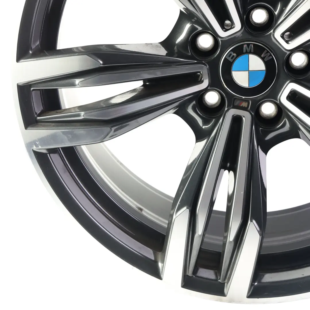 Felga Aluminiowa Szara 20" 9,5J ET:31 M 2284450 do BMW F06 F12 F13 o numerze 2284250 BMW F06 F12 F13 Felga Aluminiowa Szara 20" 9,5J ET:31 M 2284450 - SKU 2284250-2 - Numer Części 2284250