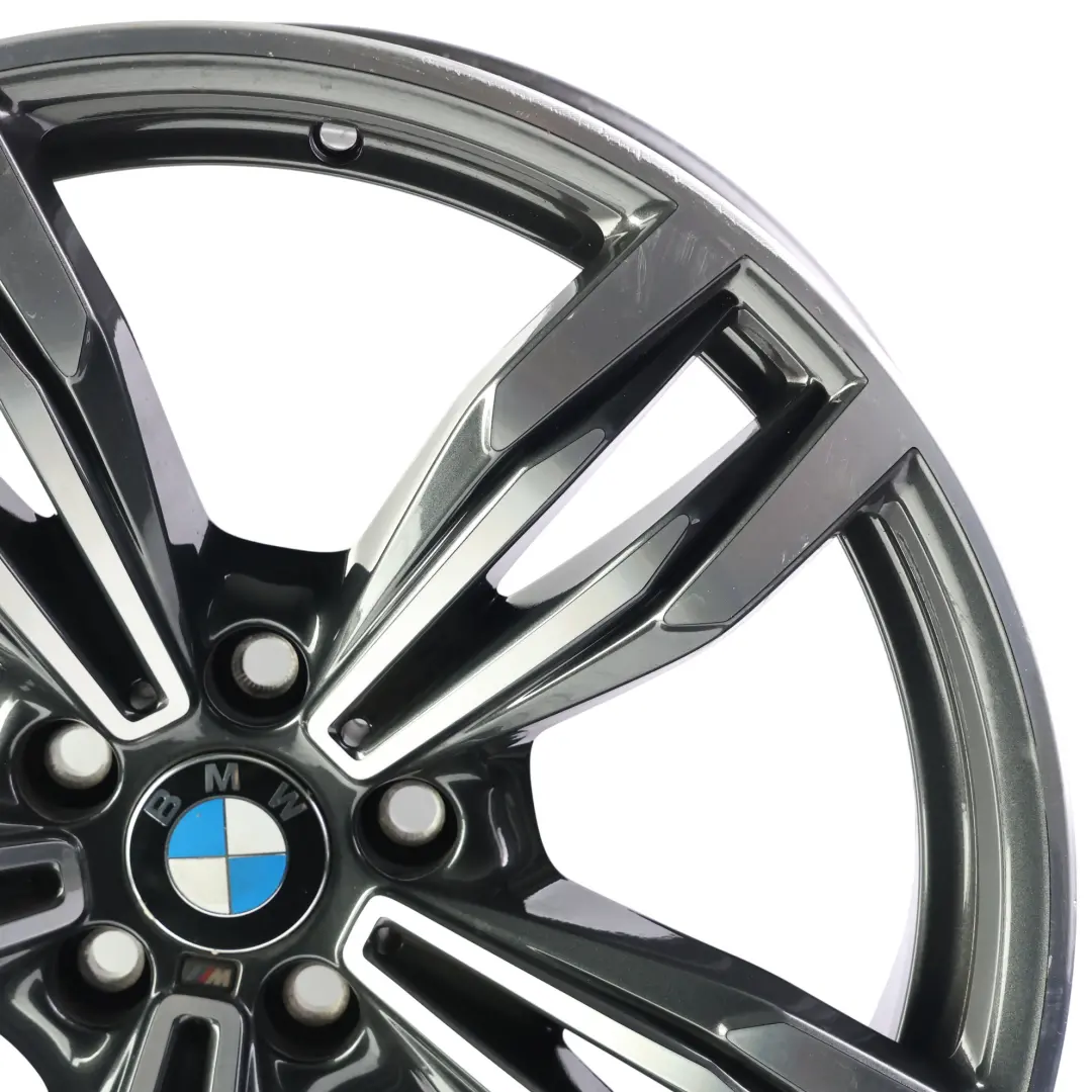Felga Aluminiowa Szara 20" 9,5J ET:31 M 2284450 do BMW F06 F12 F13 o numerze 2284250 BMW F06 F12 F13 Felga Aluminiowa Szara 20" 9,5J ET:31 M 2284450 - SKU 2284250-2 - Numer Części 2284250
