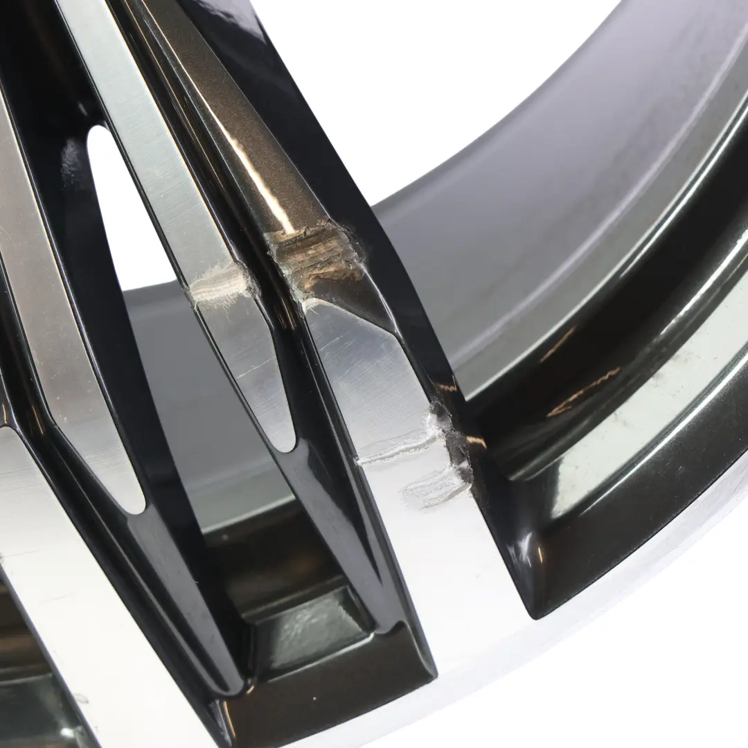 Felga Aluminiowa Szara 19" 20J ET:34 M do BMW F10 M5 o numerze 2284251 BMW F10 M5 Felga Aluminiowa Szara 19" 20J ET:34 M - SKU 2284251-1 - Numer Części 2284251