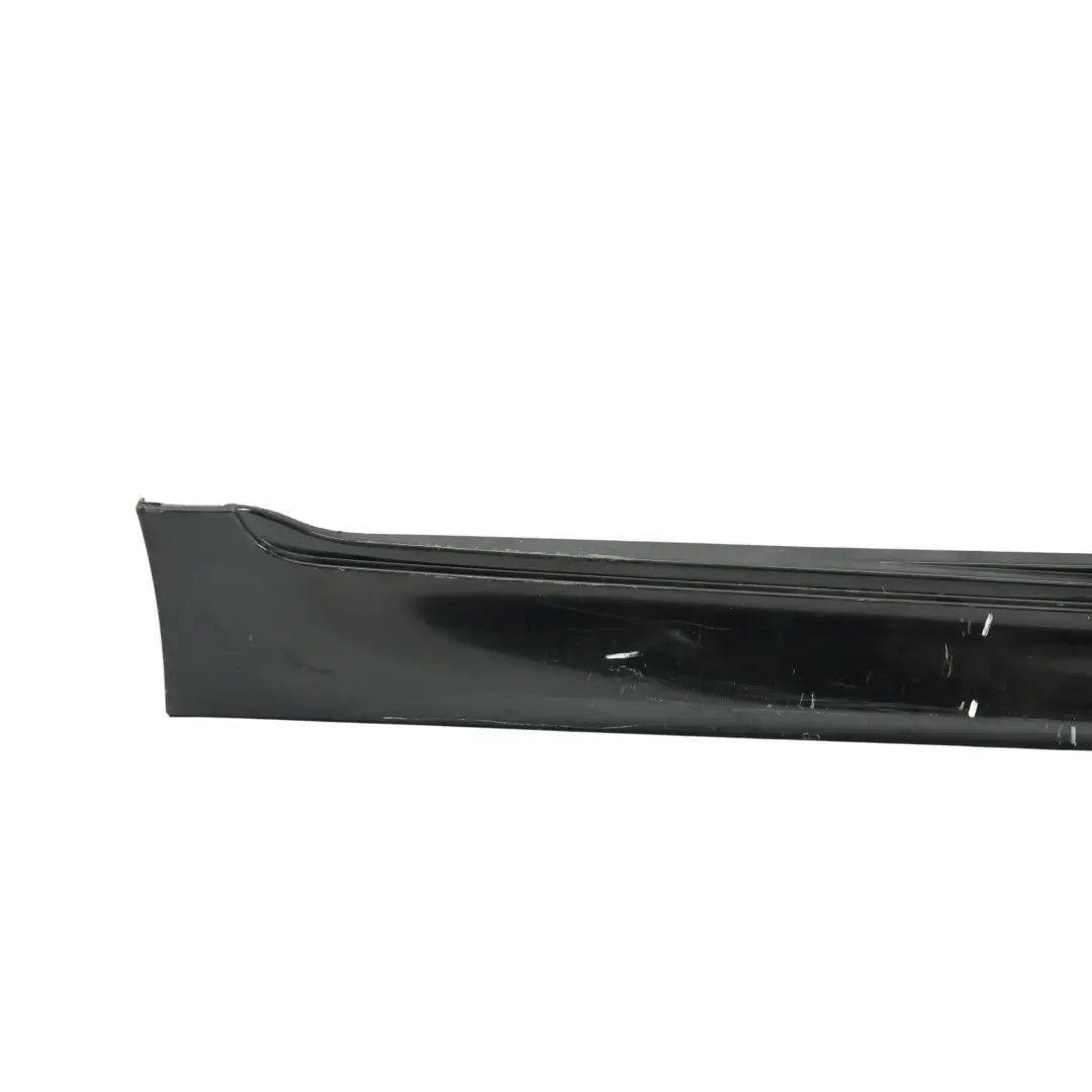 Side Skirt M5 M Sport Door Sill Cover Right O/S Schwarz 2 Black - 668 to BMW F10 with Part number 2298068 BMW F10 Side Skirt M5 M Sport Door Sill Cover Right O/S Schwarz 2 Black - 668 - SKU 2298068-SCH - Part number 2298068