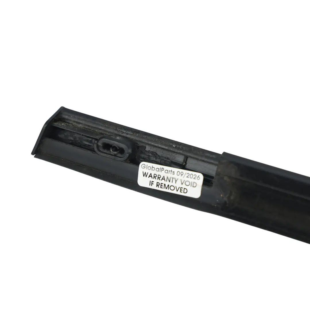 St-3 Mk8 Front Door Weatherstrip Seal Outer Right O/S H1BB-B20562-AJ to Ford Fiesta with Part number 2347384 Ford Fiesta St-3 Mk8 Front Door Weatherstrip Seal Outer Right O/S H1BB-B20562-AJ - SKU 2347384 - Part number 2347384