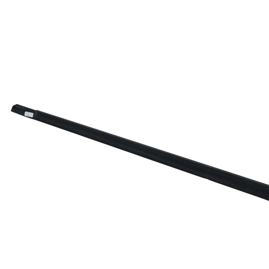 Ford Fiesta St-3 Mk8 Guarnizione Porta Anteriore Esterna Destra H1BB-B20562-AJ - SKU 2347384 - Numero di parte 2347384