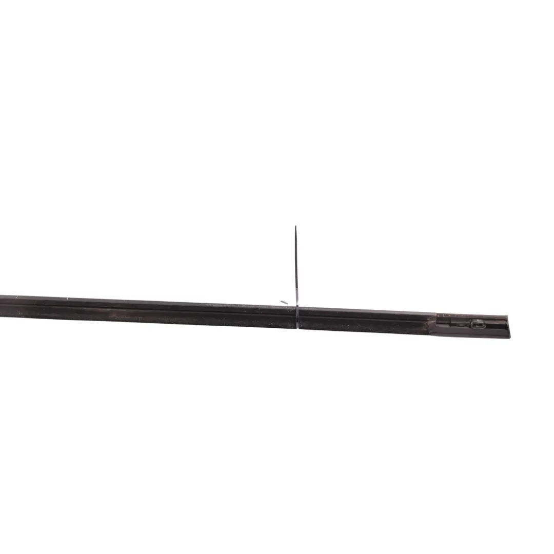 Ford Fiesta ST Mk8 3Dr Front Door Weatherstrip Strip Outer Left N/S - SKU 2347388 - Part number 2347388