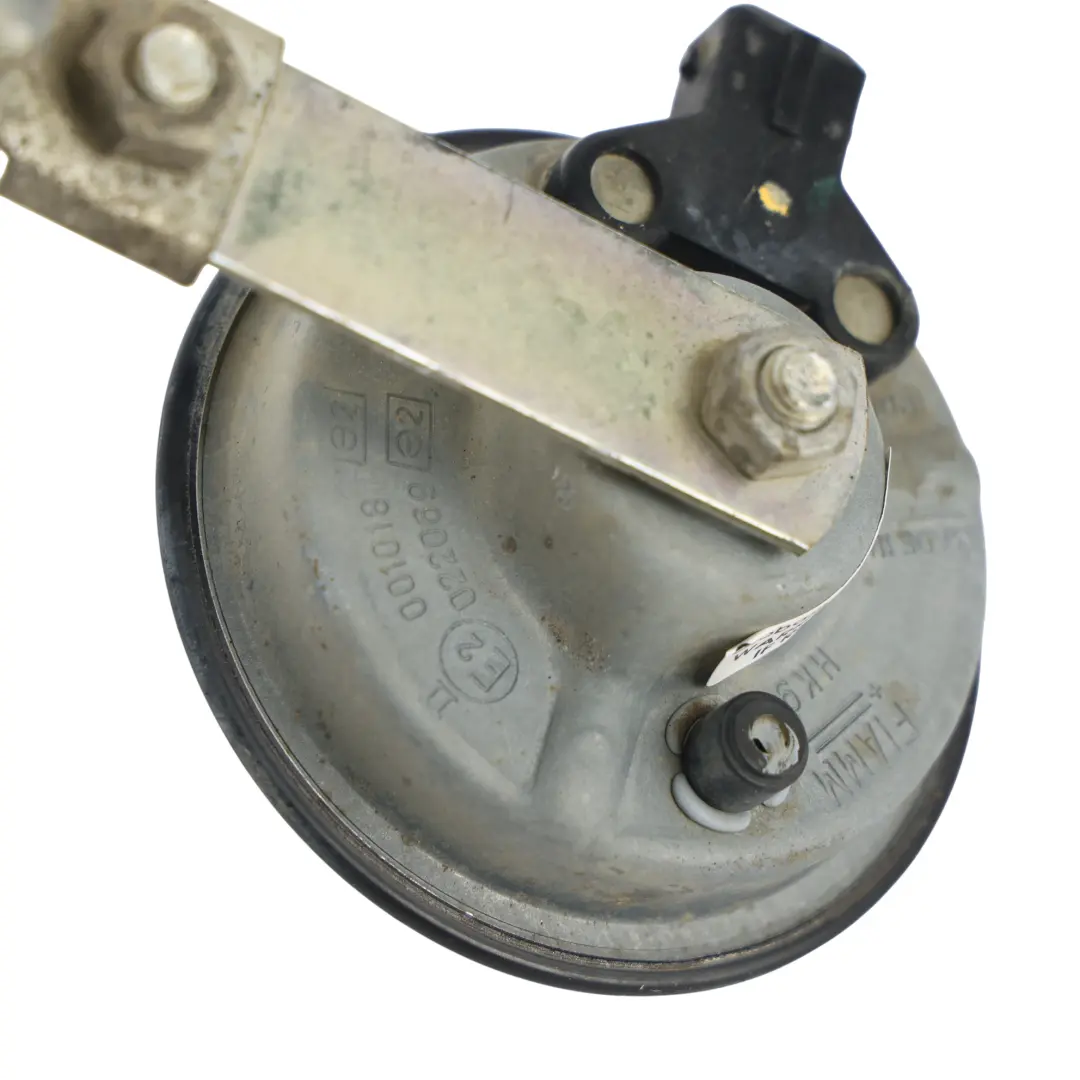 Horn Signalhorn Niedrig Hoch mit Halterung AB39-13A803-AC für Ford Ranger T6 mit Teilenummer 2378945 Ford Ranger T6 Horn Signalhorn Niedrig Hoch mit Halterung AB39-13A803-AC - SKU 2378945-1 - Teilenummer 2378945