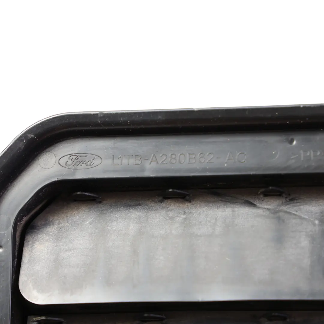 C482 Dash Panel Air Vent Grille Left Right N/O/S L1TB-A280B62-AC to Ford Kuga with Part number 2412883 Ford Kuga C482 Dash Panel Air Vent Grille Left Right N/O/S L1TB-A280B62-AC - SKU 2412883 - Part number 2412883