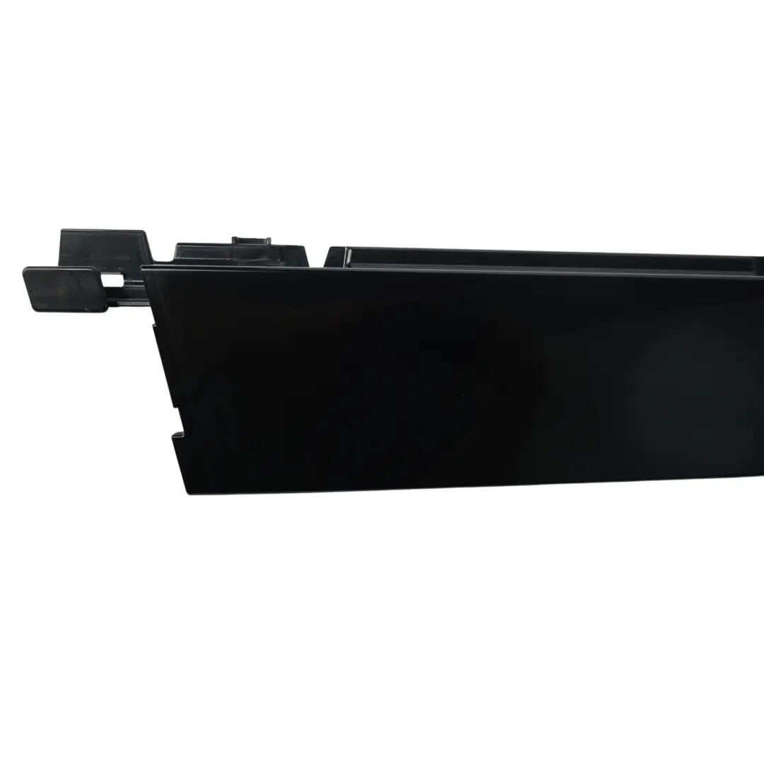 C482 Listwa Słupka Drzwi Zewnętrzna Przednia Lewa LJ6B-S20899 do Ford Kuga o numerze 2427122 Ford Kuga C482 Listwa Słupka Drzwi Zewnętrzna Przednia Lewa LJ6B-S20899 - SKU 2427122 - Numer Części 2427122