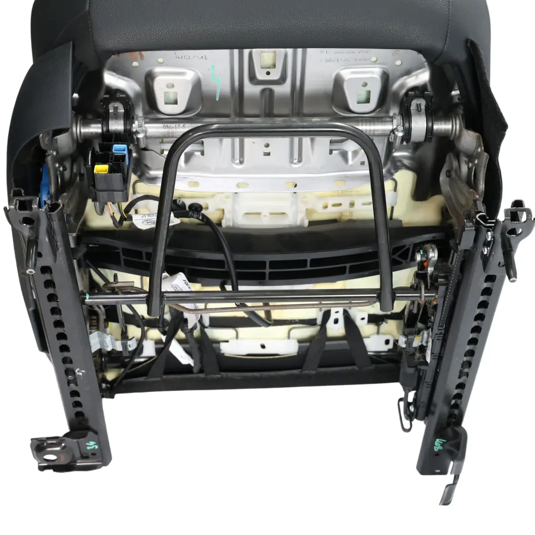 MK8 Sedile Anteriore Destro Recaro Riscaldato Alcantara per Ford Fiesta ST con numero di parte 2519363 Ford Fiesta ST MK8 Sedile Anteriore Destro Recaro Riscaldato Alcantara - SKU 2519363 - Numero di parte 2519363