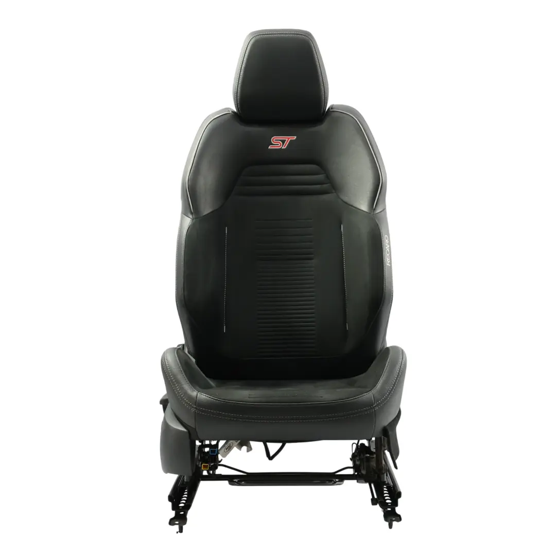 MK8 3Dr Fotel Przedni Prawy Recaro Grzanie Skóra Alcantara do Ford Fiesta ST o numerze 2519363 Ford Fiesta ST MK8 3Dr Fotel Przedni Prawy Recaro Grzanie Skóra Alcantara - SKU 2519363 - Numer Części 2519363