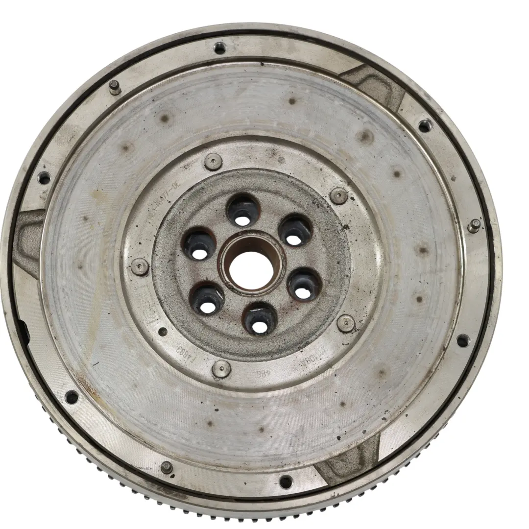 Mk3 Volano Bimassa 1.5 TDCi Diesel Manuale 6 Marce per Ford Focus con numero di parte 2521670 Ford Focus Mk3 Volano Bimassa 1.5 TDCi Diesel Manuale 6 Marce - SKU 2521670-1 - Numero di parte 2521670