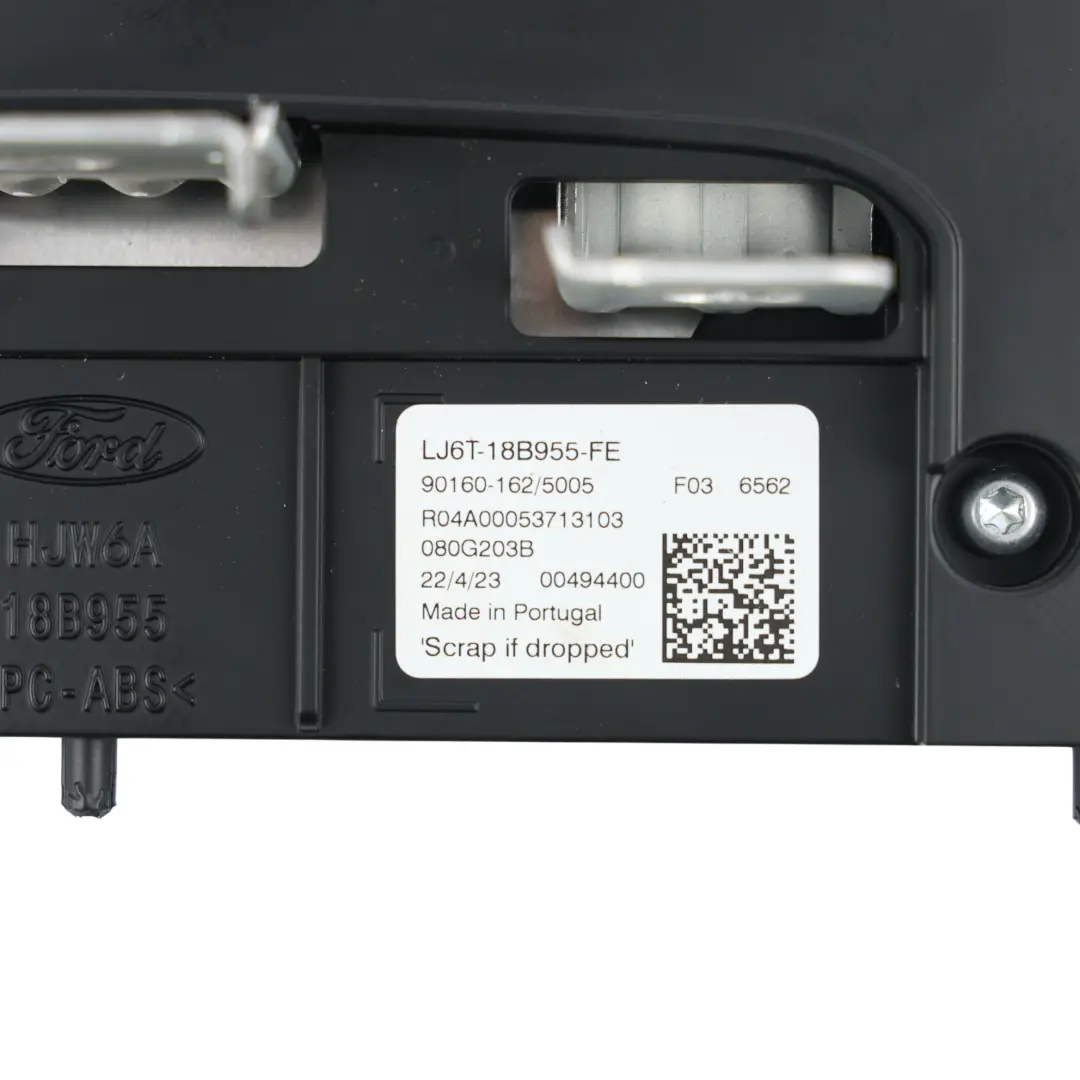 C482 Radio Navigation Touchscreen Display Bildschirm LJ6T-18B955-FE für Ford Kuga mit Teilenummer 2536423 Ford Kuga C482 Radio Navigation Touchscreen Display Bildschirm LJ6T-18B955-FE - SKU 2536423 - Teilenummer 2536423