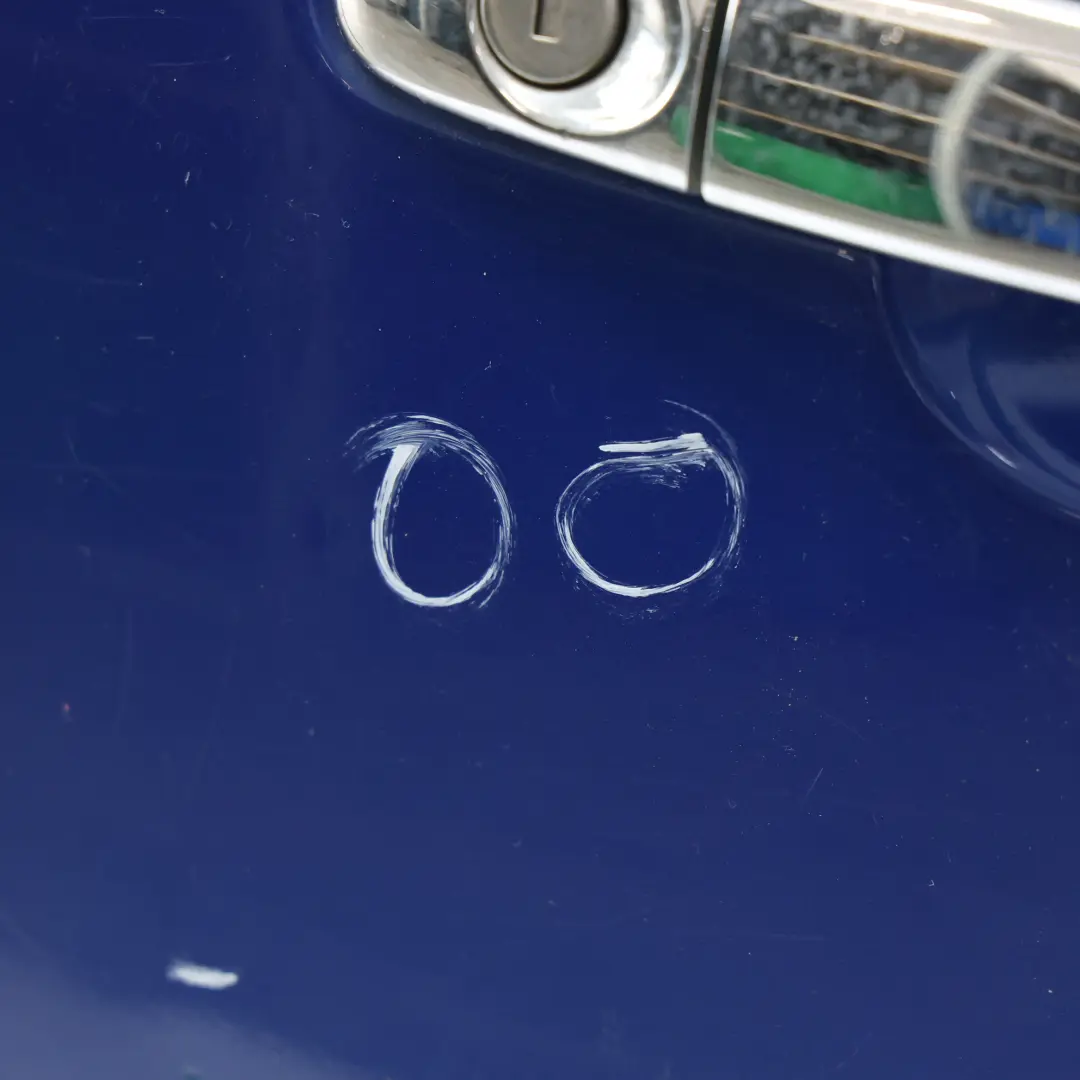 Mk6 Puerta Delantera Derecha Azul Ford Performance para Ford Ranger con número de pieza 2540102 Ford Ranger Mk6 Puerta Delantera Derecha Azul Ford Performance - SKU 2540102-FPB - Número de pieza 2540102