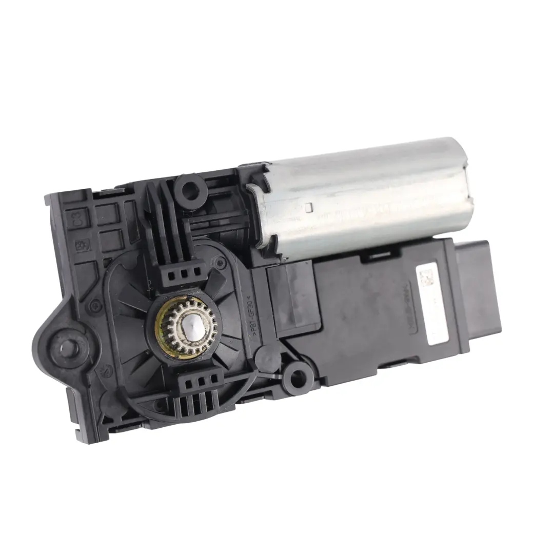 C482 Sunroof Glass Panel Motor 2.5 Petrol Hybrid LV4B-15B689 to Ford Kuga with Part number 2600847 Ford Kuga C482 Sunroof Glass Panel Motor 2.5 Petrol Hybrid LV4B-15B689 - SKU 2600847 - Part number 2600847