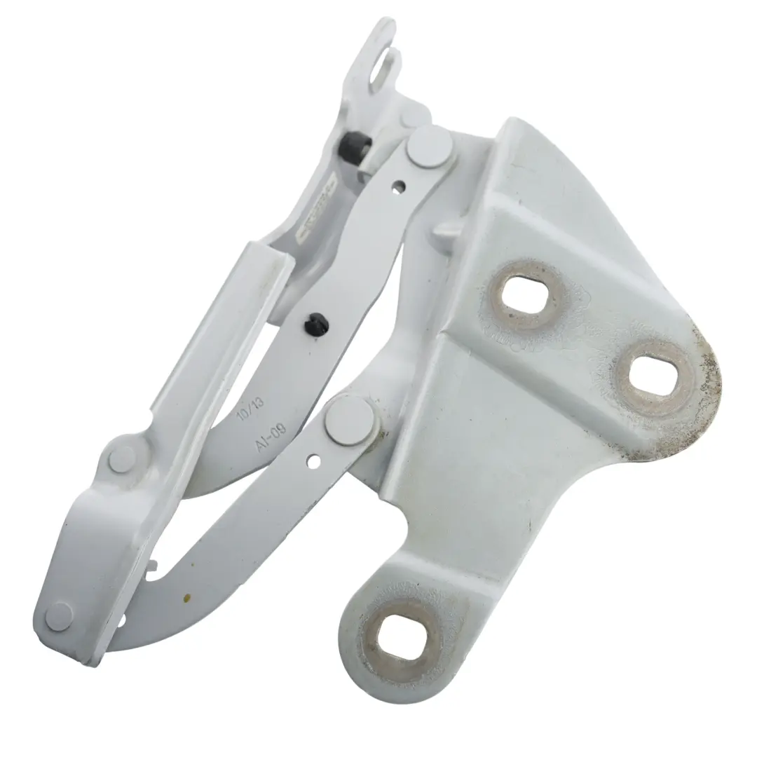 Right O/S Engine Hood Hinge Glacier Silber Metallic - A83 to BMW X1 E84 with Part number 2990360 BMW X1 E84 Right O/S Engine Hood Hinge Glacier Silber Metallic - A83 - SKU 2990360-GSB - Part number 2990360