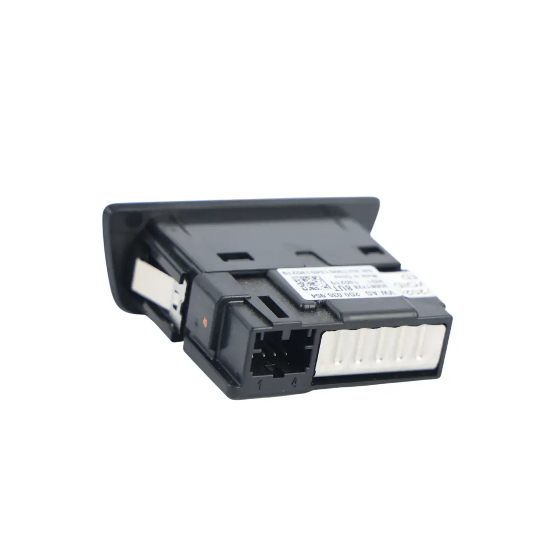 Volkswagen Polo MK6 Prise Double USB Chargeur Sortie - SKU 2G0035954 - Numéro de pièce 2G0035954