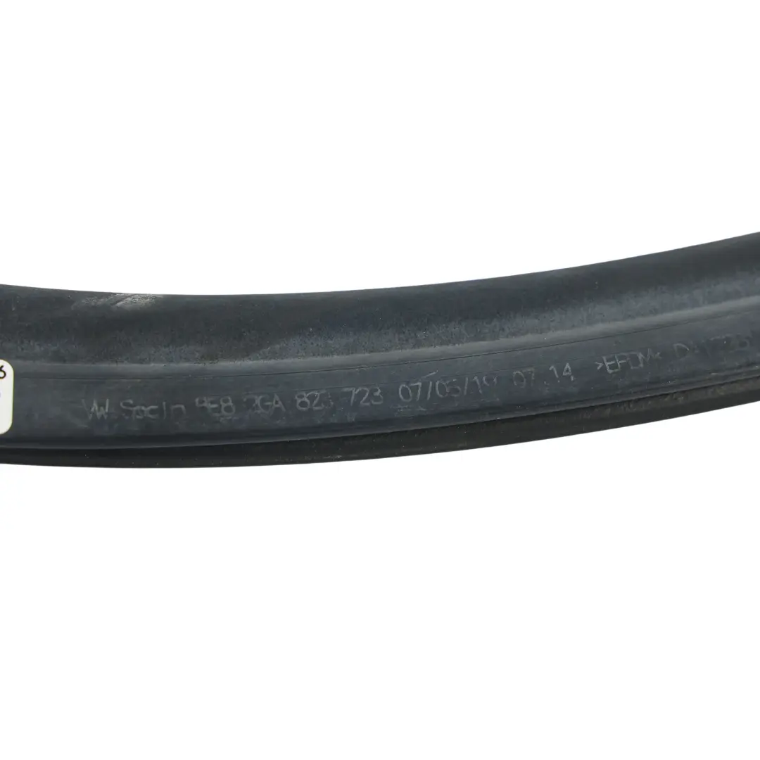 Junta Tapa Caja Agua Capó para Volkswagen T-Roc con número de pieza 2GA823723 Volkswagen T-Roc Junta Tapa Caja Agua Capó - SKU 2GA823723 - Número de pieza 2GA823723