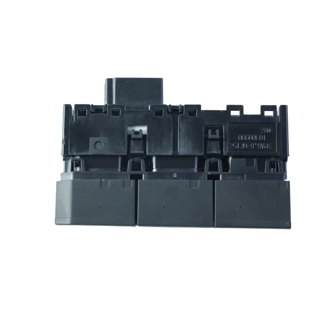 R-Li Pulsante Interruttore Start Stop Auto per Volkswagen T-Roc con numero di parte 2GB927137C Volkswagen T-Roc R-Li Pulsante Interruttore Start Stop Auto - SKU 2GB927137C - Numero di parte 2GB927137C