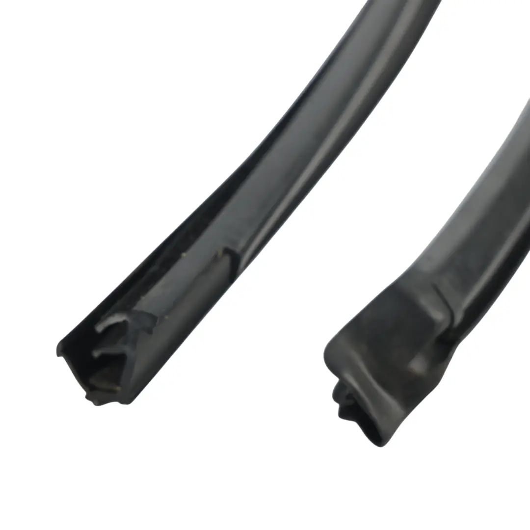 Window Frame Seal Gasket Guide Rear Left N/S to Volkswagen Polo Gti Aw1 with Part number 2GS839439K Volkswagen Polo Gti Aw1 Window Frame Seal Gasket Guide Rear Left N/S - SKU 2GS839439K - Part number 2GS839439K