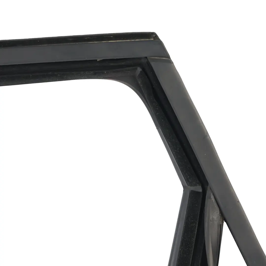 Joint Cadre Vitre Guide Arrière Gauche pour Volkswagen Polo Gti Aw1 à propos du numéro de pièce 2GS839439K Volkswagen Polo Gti Aw1 Joint Cadre Vitre Guide Arrière Gauche - SKU 2GS839439K - Numéro de pièce 2GS839439K