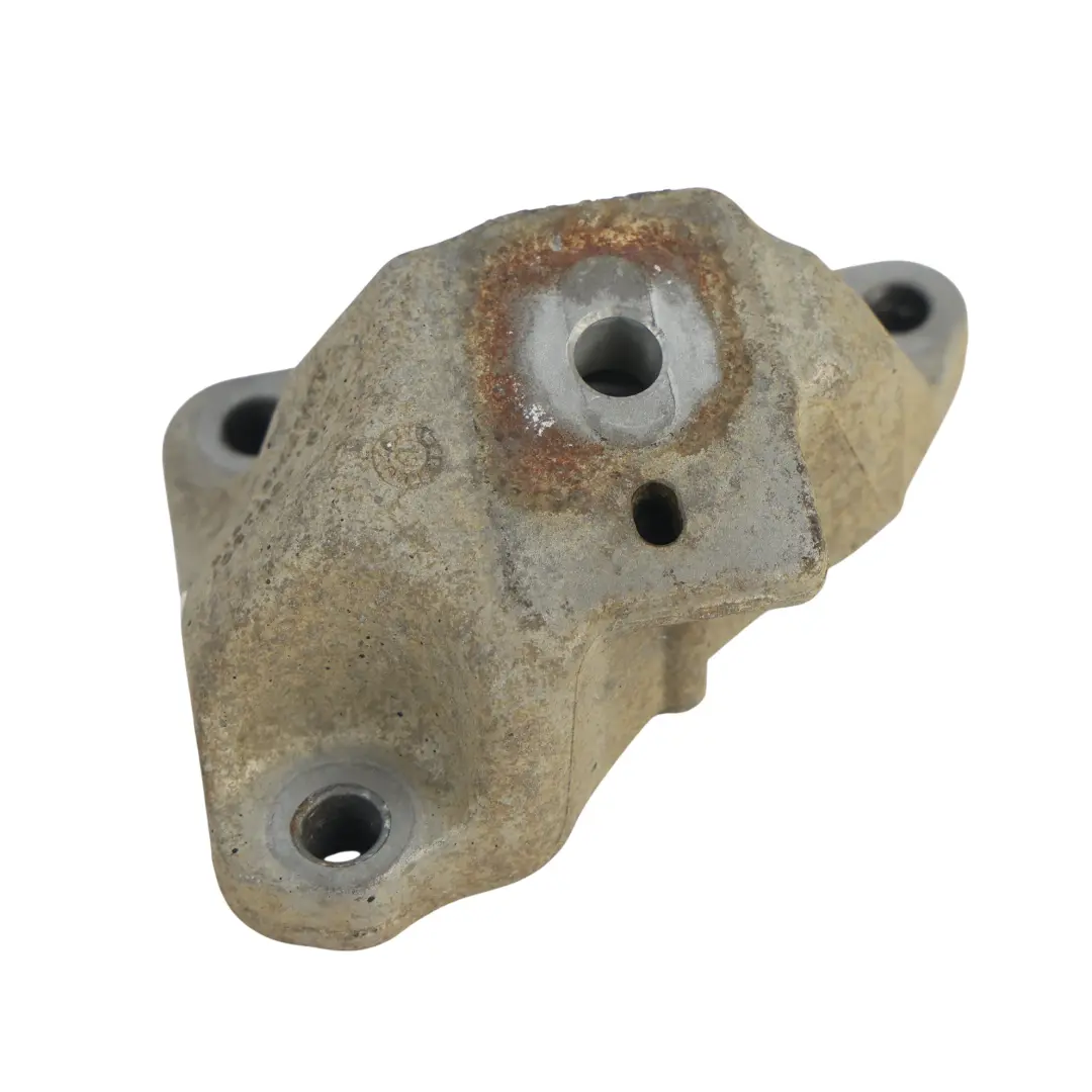 Mk1 Engine Mount Bracket Support Left N/S 3.0 TDI V6 to Volkswagen Amarok with Part number 2H6199307 Volkswagen Amarok Mk1 Engine Mount Bracket Support Left N/S 3.0 TDI V6 - SKU 2H6199307 - Part number 2H6199307