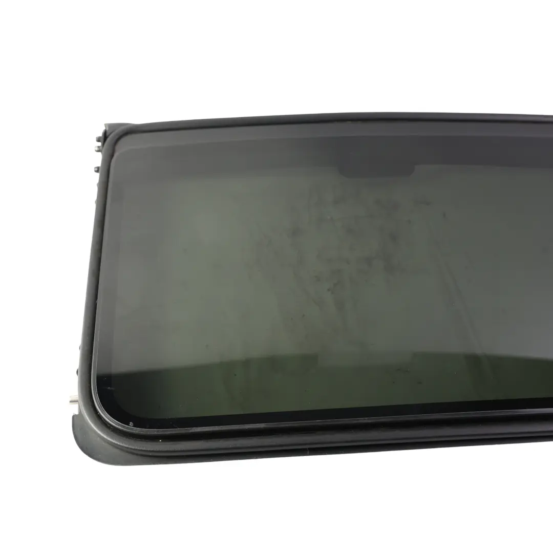 Seitenscheibe Hinten Links AS2 für Volkswagen Caddy Maxi mit Teilenummer 2K0847795D Volkswagen Caddy Maxi Seitenscheibe Hinten Links AS2 - SKU 2K0847795D - Teilenummer 2K0847795D