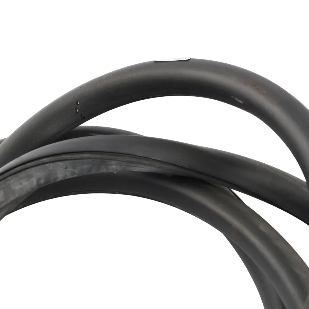 VW Volkswagen Caddy Maxi 2K Sliding Door Seal Side Rubber Gasket - SKU 2K5843792G - Part number 2K5843792G